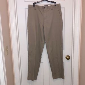 Dockers D3 Khakis
